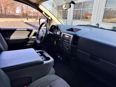 2012 Nissan Titan SV - Photo 17 - Madison, WI 53716