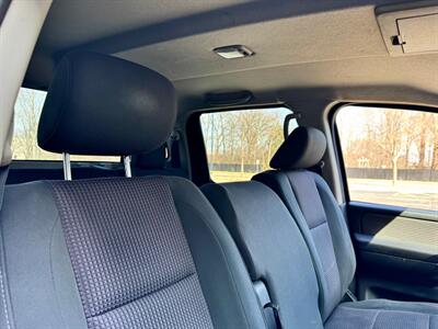 2012 Nissan Titan SV - Photo 19 - Madison, WI 53716