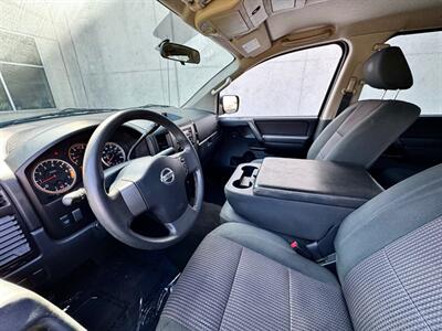 2012 Nissan Titan SV - Photo 15 - Madison, WI 53716