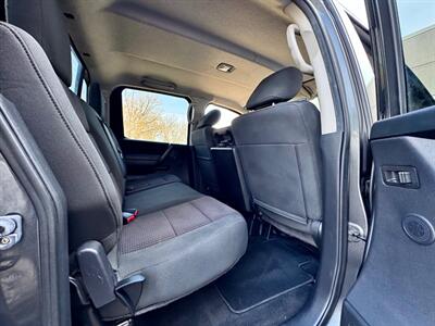 2012 Nissan Titan SV - Photo 23 - Madison, WI 53716