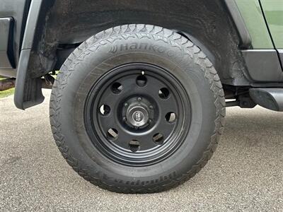 2013 Toyota FJ Cruiser   - Photo 38 - Madison, WI 53716