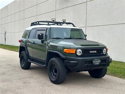 2013 Toyota FJ Cruiser   - Photo 4 - Madison, WI 53716