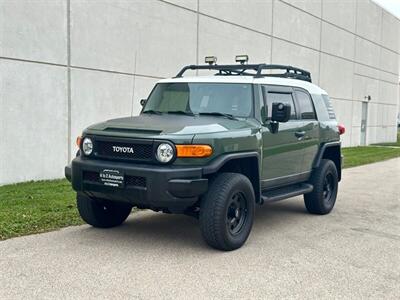 2013 Toyota FJ Cruiser   - Photo 3 - Madison, WI 53716