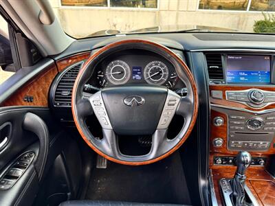 2017 INFINITI QX80   - Photo 15 - Madison, WI 53716
