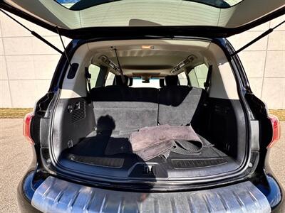 2017 INFINITI QX80   - Photo 36 - Madison, WI 53716