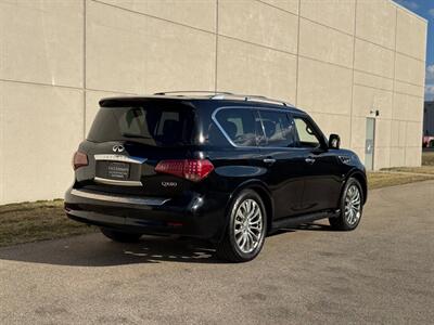 2017 INFINITI QX80   - Photo 9 - Madison, WI 53716
