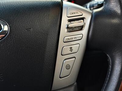 2017 INFINITI QX80   - Photo 32 - Madison, WI 53716