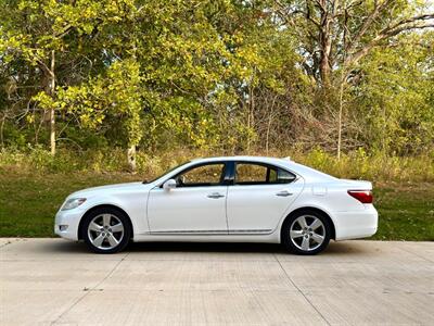 2012 Lexus LS 460   - Photo 6 - Madison, WI 53716