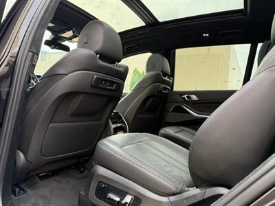 2020 BMW X7 xDrive40i - Photo 27 - Madison, WI 53716