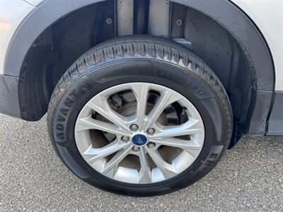 2019 Ford Escape SEL - Photo 33 - Madison, WI 53716