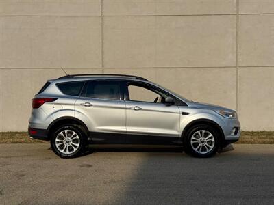 2019 Ford Escape SEL - Photo 7 - Madison, WI 53716