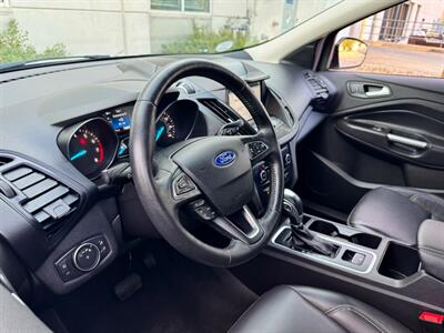2019 Ford Escape SEL - Photo 16 - Madison, WI 53716