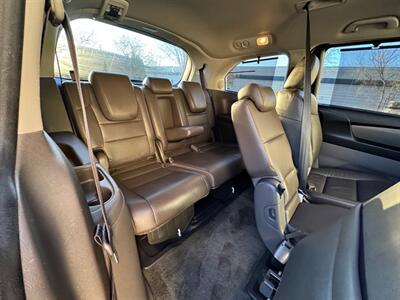 2015 Honda Odyssey Touring Elite   - Photo 27 - Madison, WI 53716