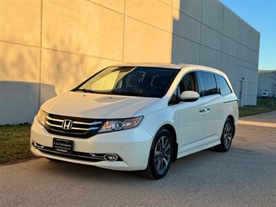 2015 Honda Odyssey Touring Elite   - Photo 3 - Madison, WI 53716