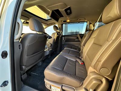 2015 Honda Odyssey Touring Elite   - Photo 22 - Madison, WI 53716