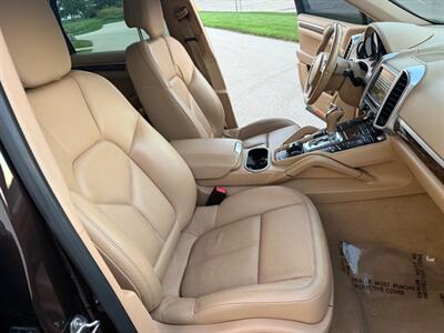 2014 Porsche Cayenne Diesel   - Photo 6 - Madison, WI 53716