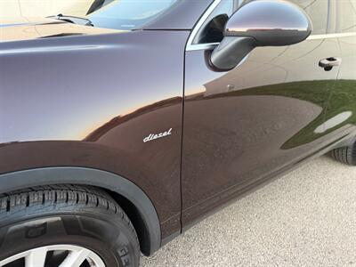 2014 Porsche Cayenne Diesel   - Photo 2 - Madison, WI 53716