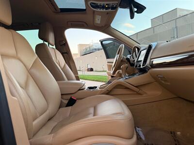 2014 Porsche Cayenne Diesel   - Photo 5 - Madison, WI 53716