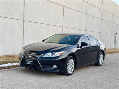 2013 Lexus ES 350   - Photo 3 - Madison, WI 53716