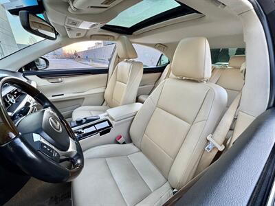 2013 Lexus ES 350   - Photo 21 - Madison, WI 53716