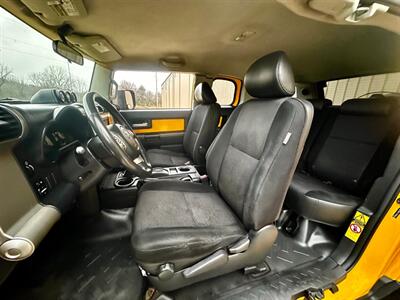 2007 Toyota FJ Cruiser 4dr SUV   - Photo 22 - Madison, WI 53716