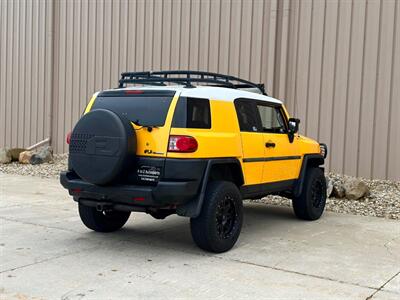 2007 Toyota FJ Cruiser 4dr SUV   - Photo 11 - Madison, WI 53716