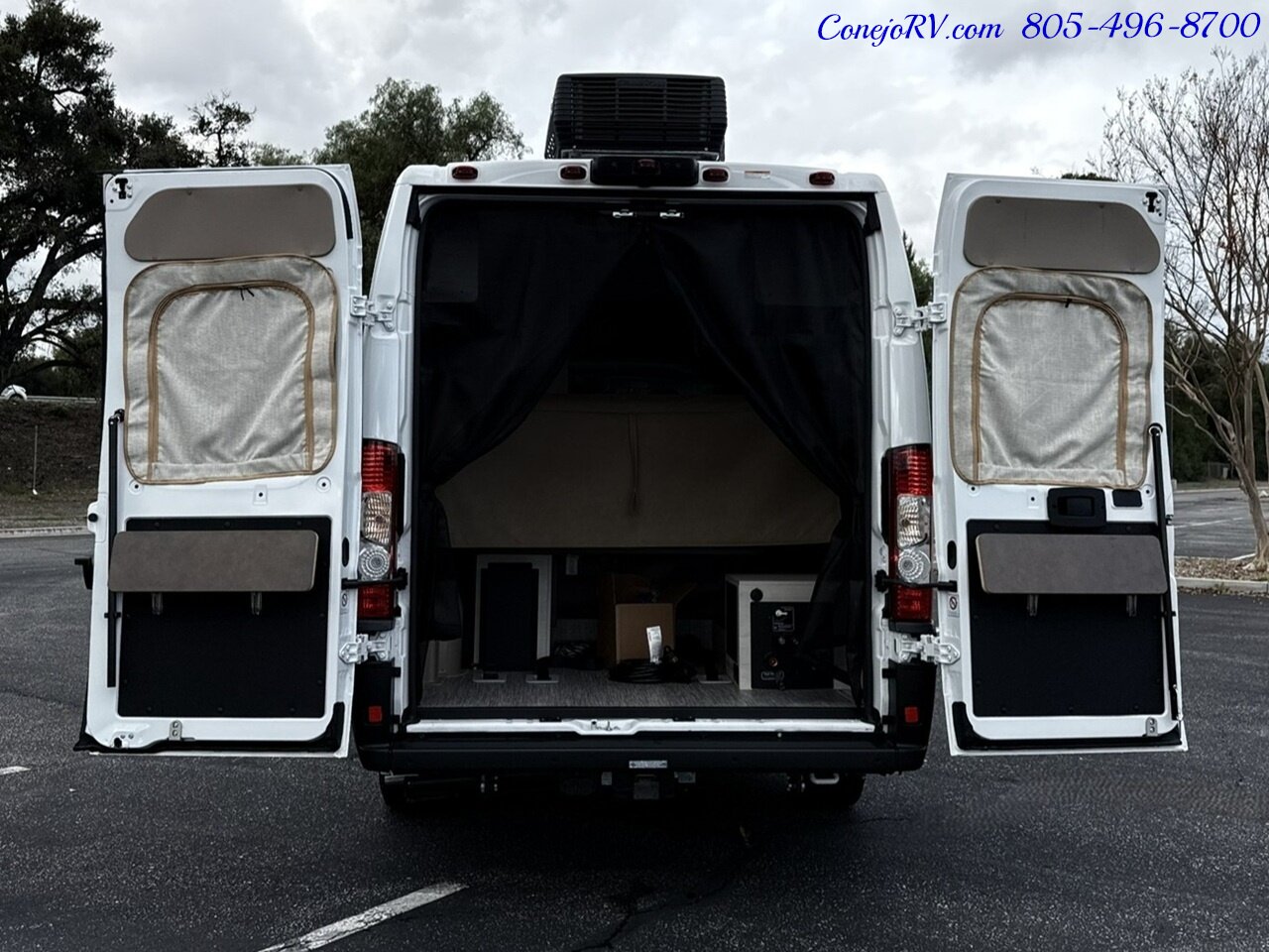 2026 Winnebago Solis 59PX **New For 2026 REAR SOFA** Pop Top Full Galley  Adaptive Cruise Control - Photo 42 - Thousand Oaks, CA 91360