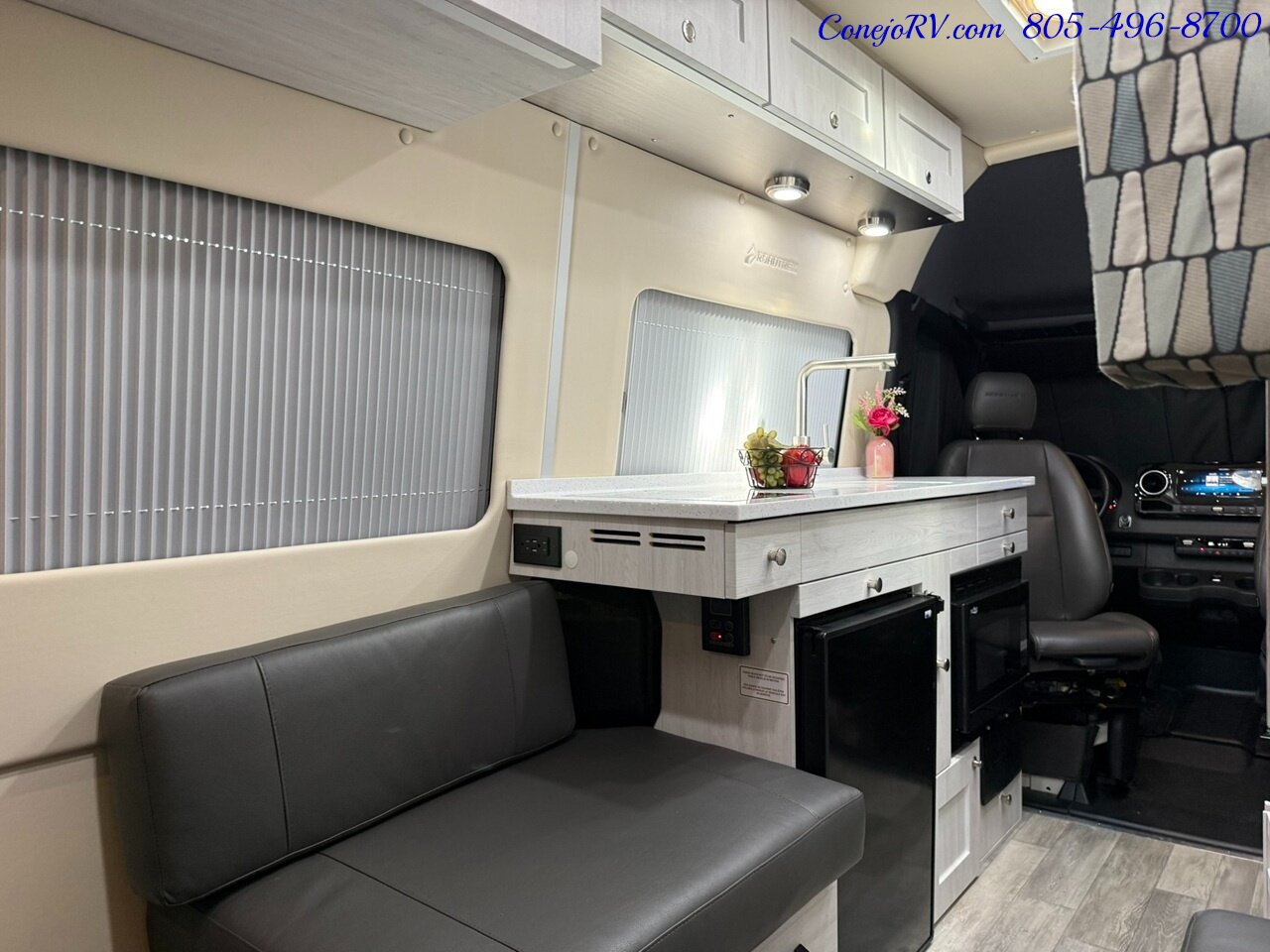 2025 Roadtrek Agile SS AWD Rear Lounge Mercedes Turbo Diesel Custom Upgrades - Photo 23 - Thousand Oaks, CA 91360