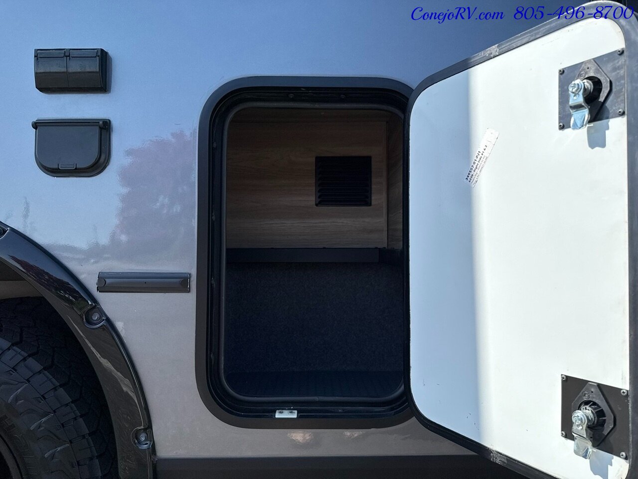 2025 Winnebago Ekko 23B Full Body Paint - Photo 53 - Thousand Oaks, CA 91360