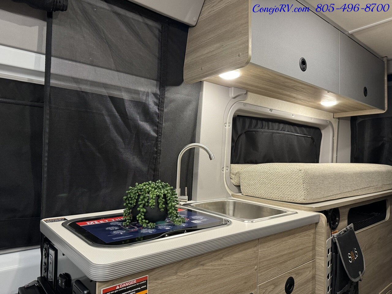 2024 Winnebago Solis Pocket 36A Murphy Bed Full Galley   - Photo 13 - Thousand Oaks, CA 91360