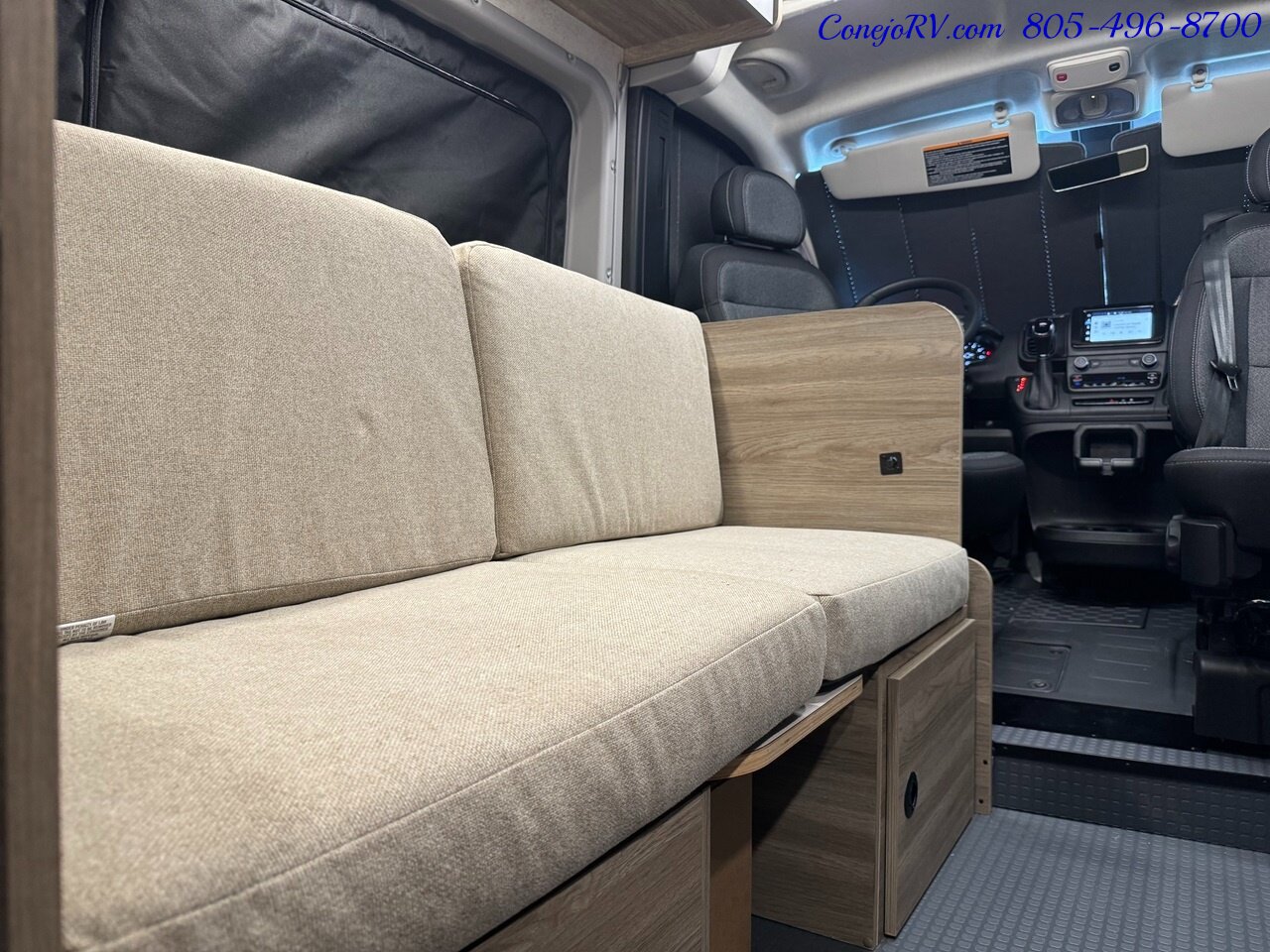 2024 Winnebago Solis Pocket 36A Murphy Bed Full Galley   - Photo 9 - Thousand Oaks, CA 91360