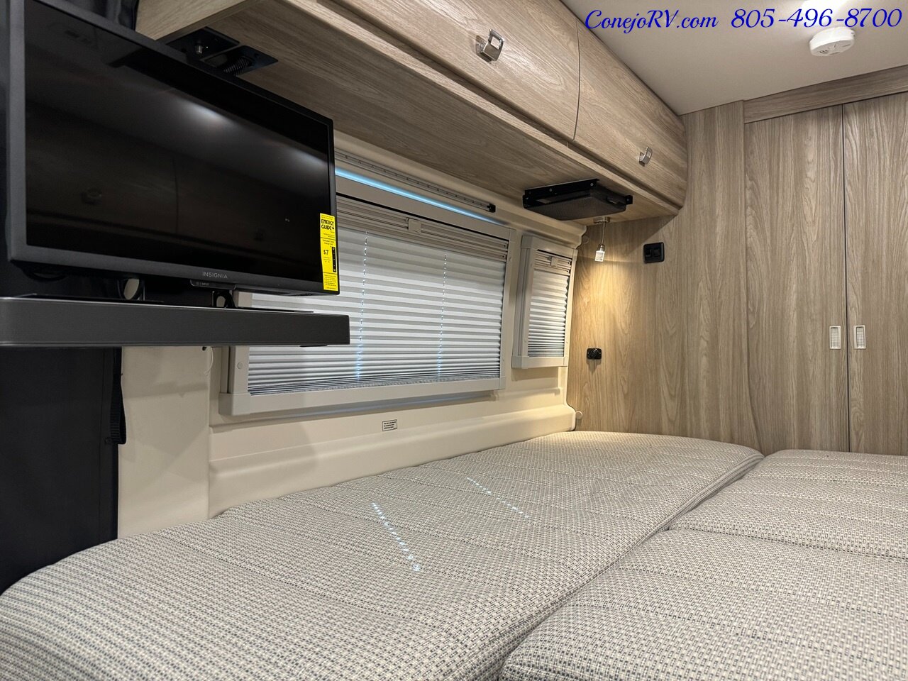 2024 Winnebago Travato 59K Touring Coach 2.8KW Onan Generator  Dealer Demo - Photo 24 - Thousand Oaks, CA 91360