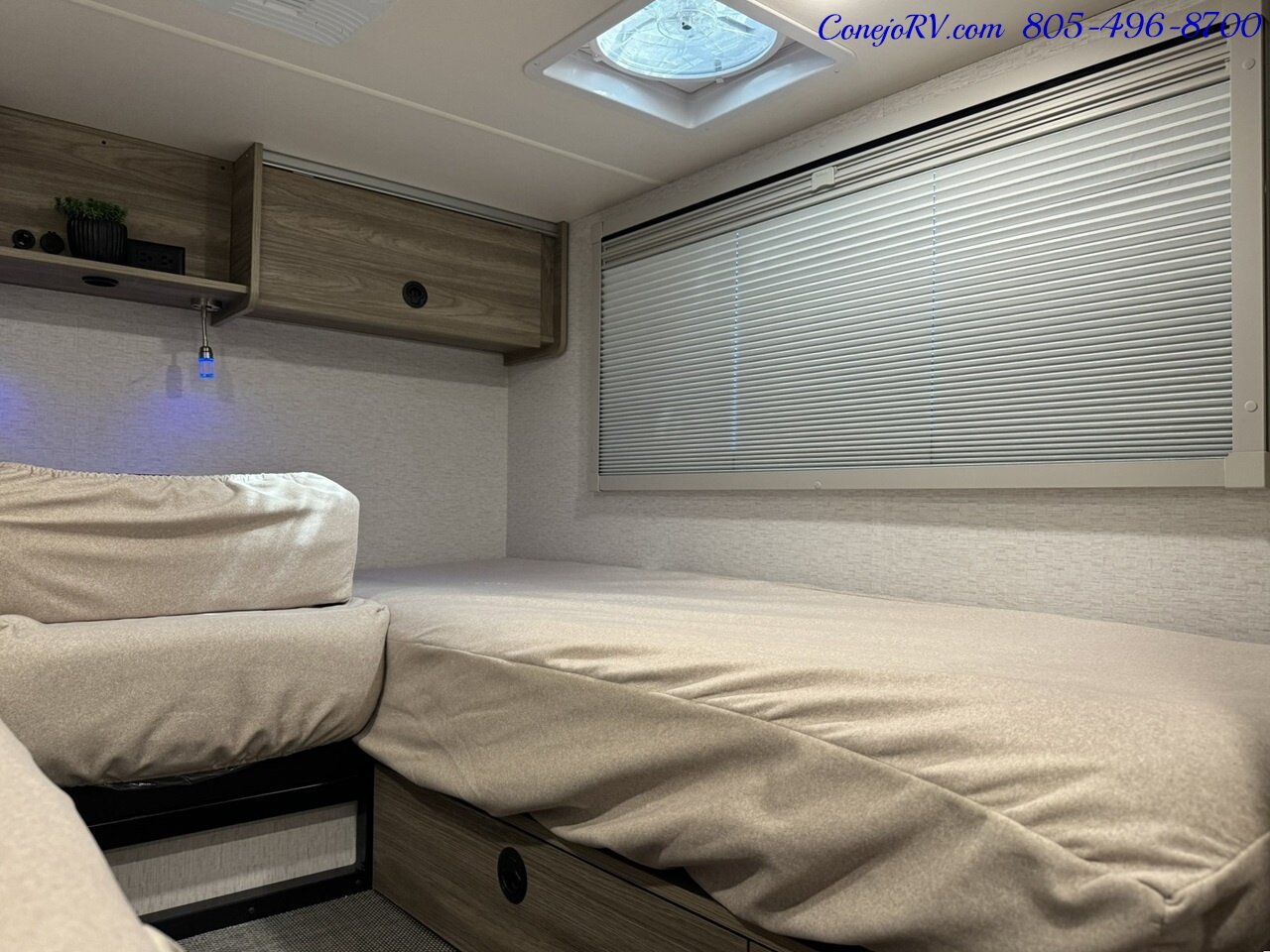 2025 Winnebago Ekko 23B Pop Top Mercedes Sprinter Lithium Power All Wheel  Drive - Photo 25 - Thousand Oaks, CA 91360