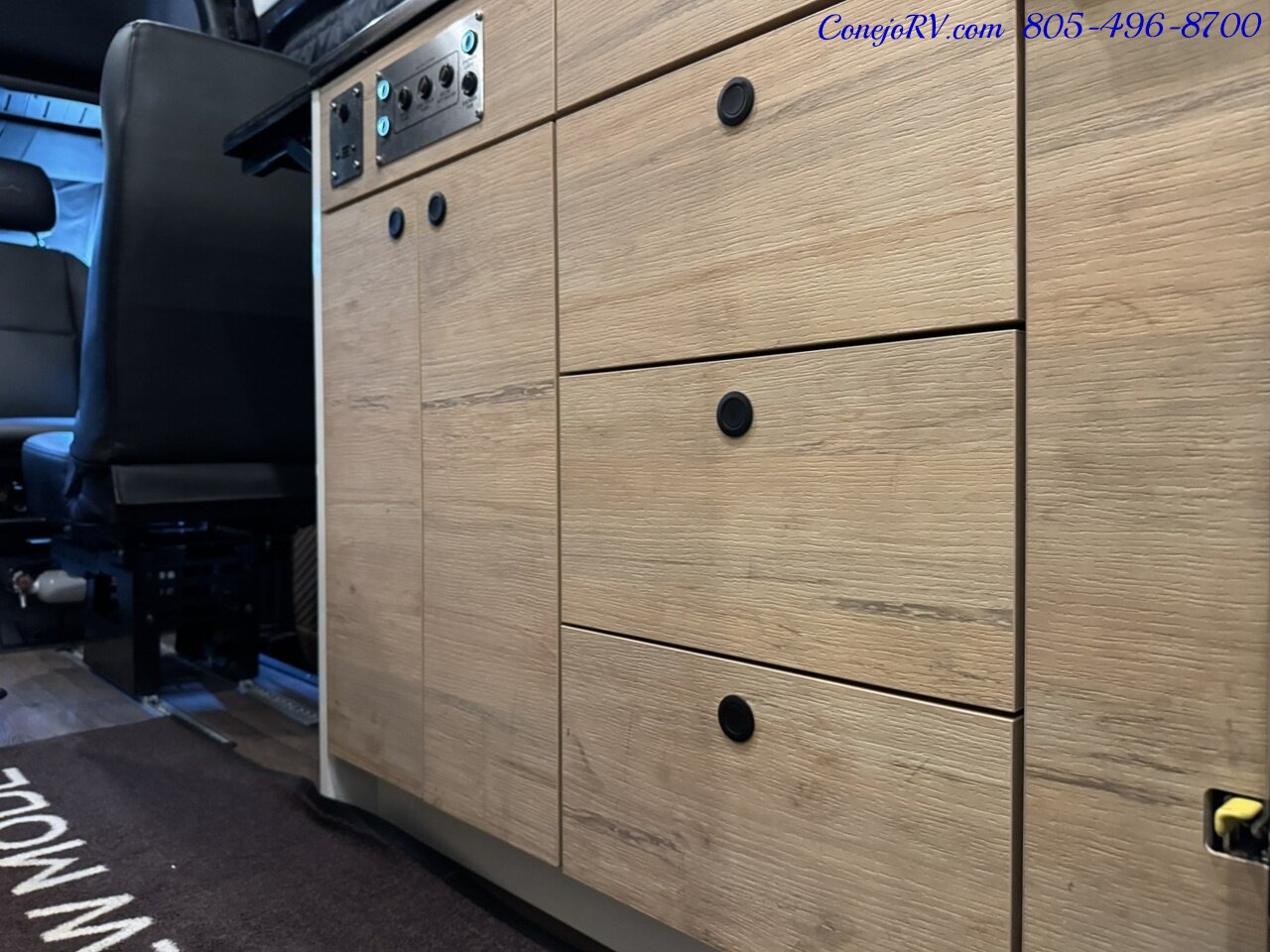 2025 Storyteller Overland Crew Mode XL AWD 16.8kWh Lithonics Lithium System Mercedes Turbo Diesel **Available for Order** - Photo 15 - Thousand Oaks, CA 91360