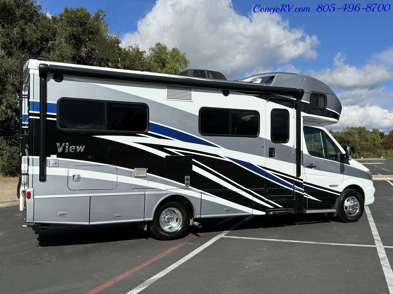 2017 Winnebago View 24J Slide-Out Mercedes Turbo Diesel Full Body Paint   - Photo 4 - Thousand Oaks, CA 91360