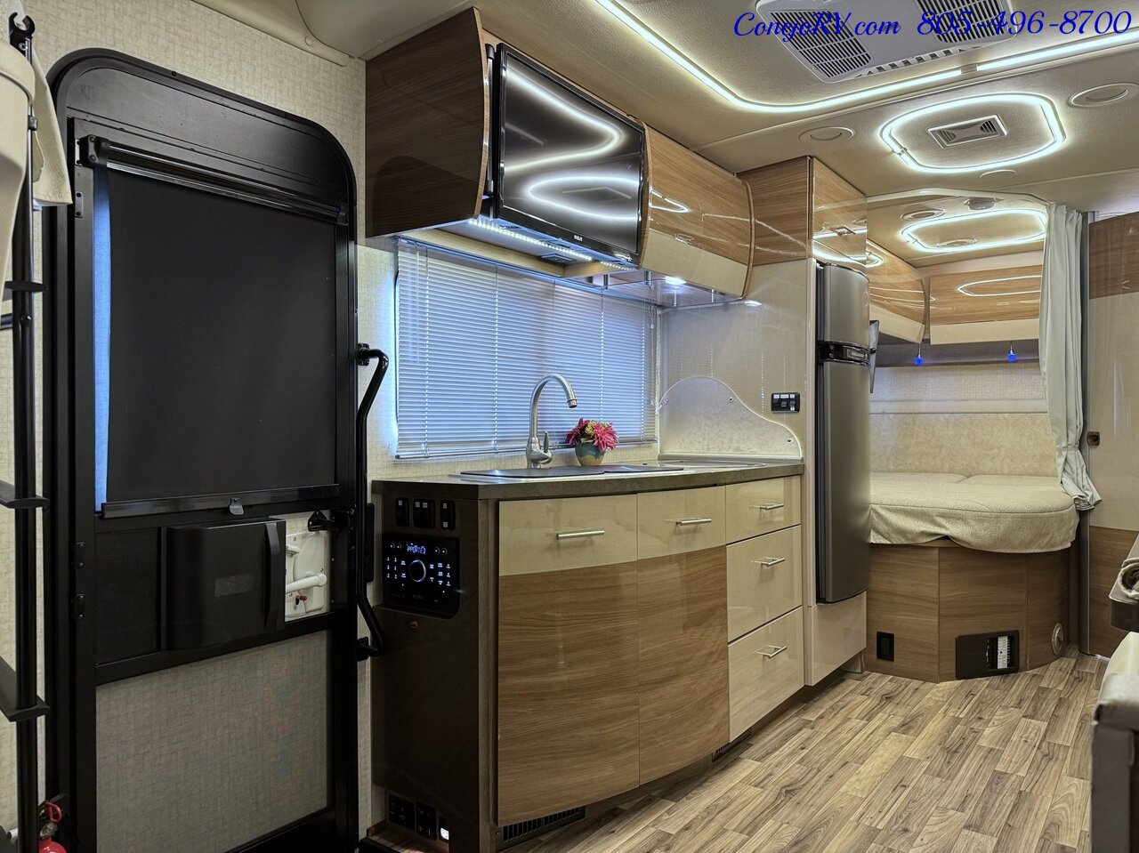 2017 Winnebago View 24J Slide-Out Mercedes Turbo Diesel Full Body Paint   - Photo 7 - Thousand Oaks, CA 91360