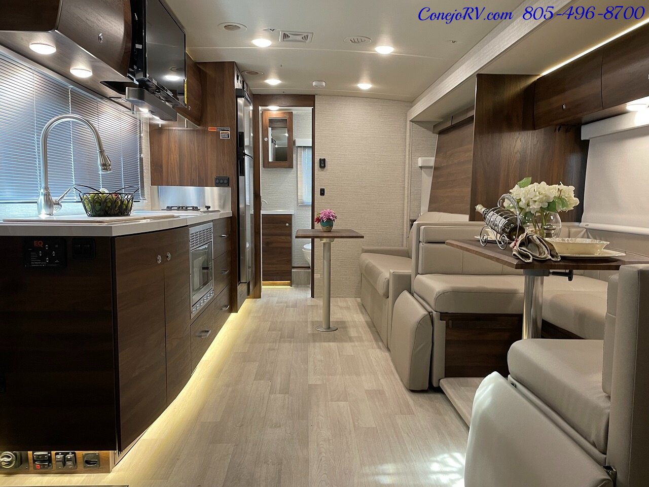 2023 Winnebago Navion 24D Full Wall Slide-Out Mercedes Turbo Diesel  Full Body Paint - Photo 5 - Thousand Oaks, CA 91360