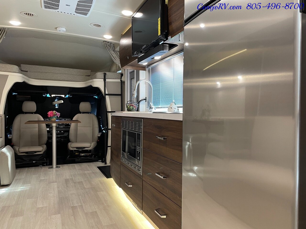 2023 Winnebago Navion 24D Full Wall Slide-Out Mercedes Turbo Diesel  Full Body Paint - Photo 25 - Thousand Oaks, CA 91360