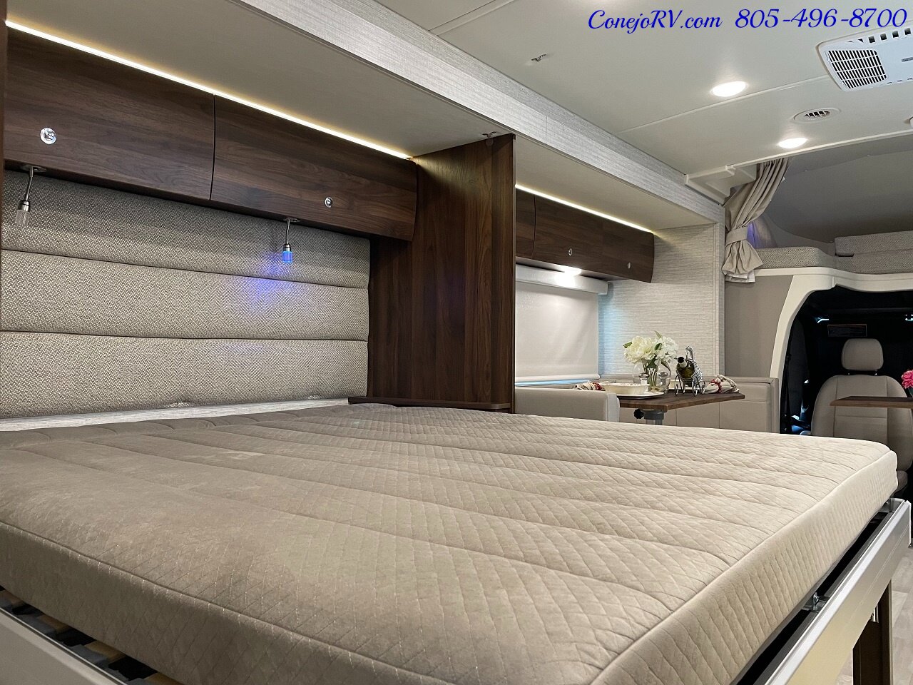 2023 Winnebago Navion 24D Full Wall Slide-Out Mercedes Turbo Diesel  Full Body Paint - Photo 22 - Thousand Oaks, CA 91360