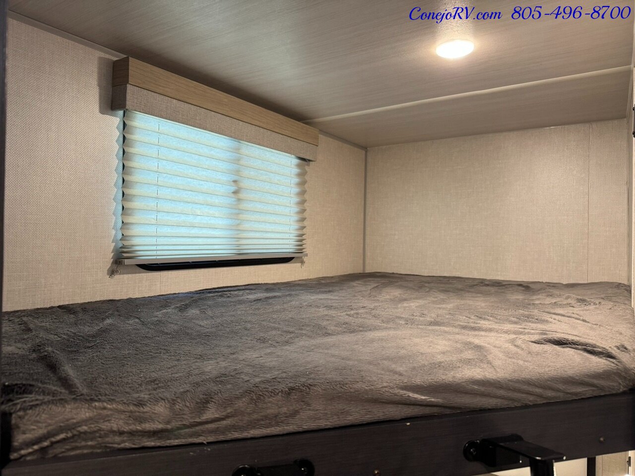 2023 Forest River R-POD RP203 Slide Out Bunkhouse Murphy Bed Full Galley Travel   - Photo 20 - Thousand Oaks, CA 91360