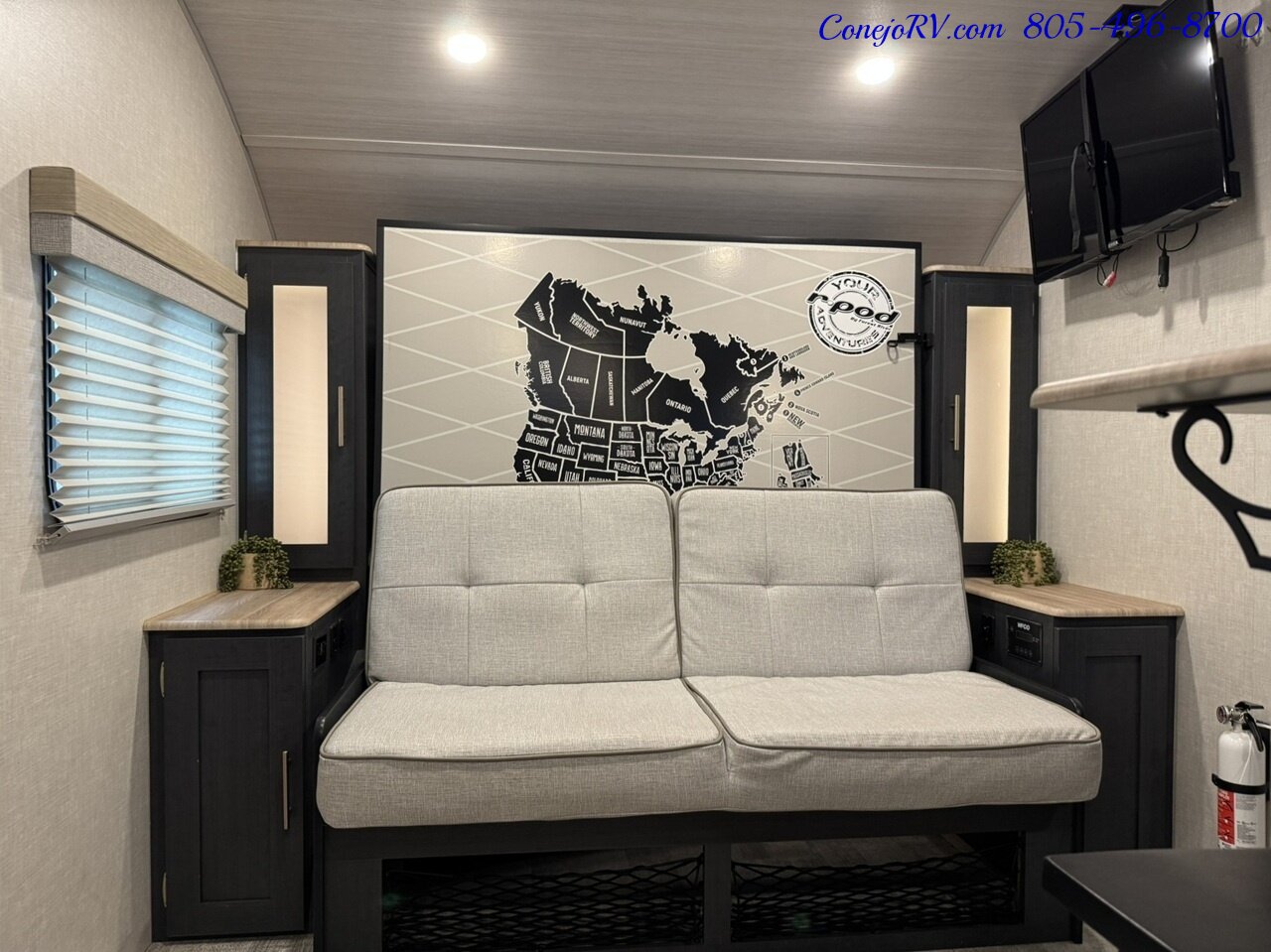 2023 Forest River R-POD RP203 Slide Out Bunkhouse Murphy Bed Full Galley Travel   - Photo 25 - Thousand Oaks, CA 91360