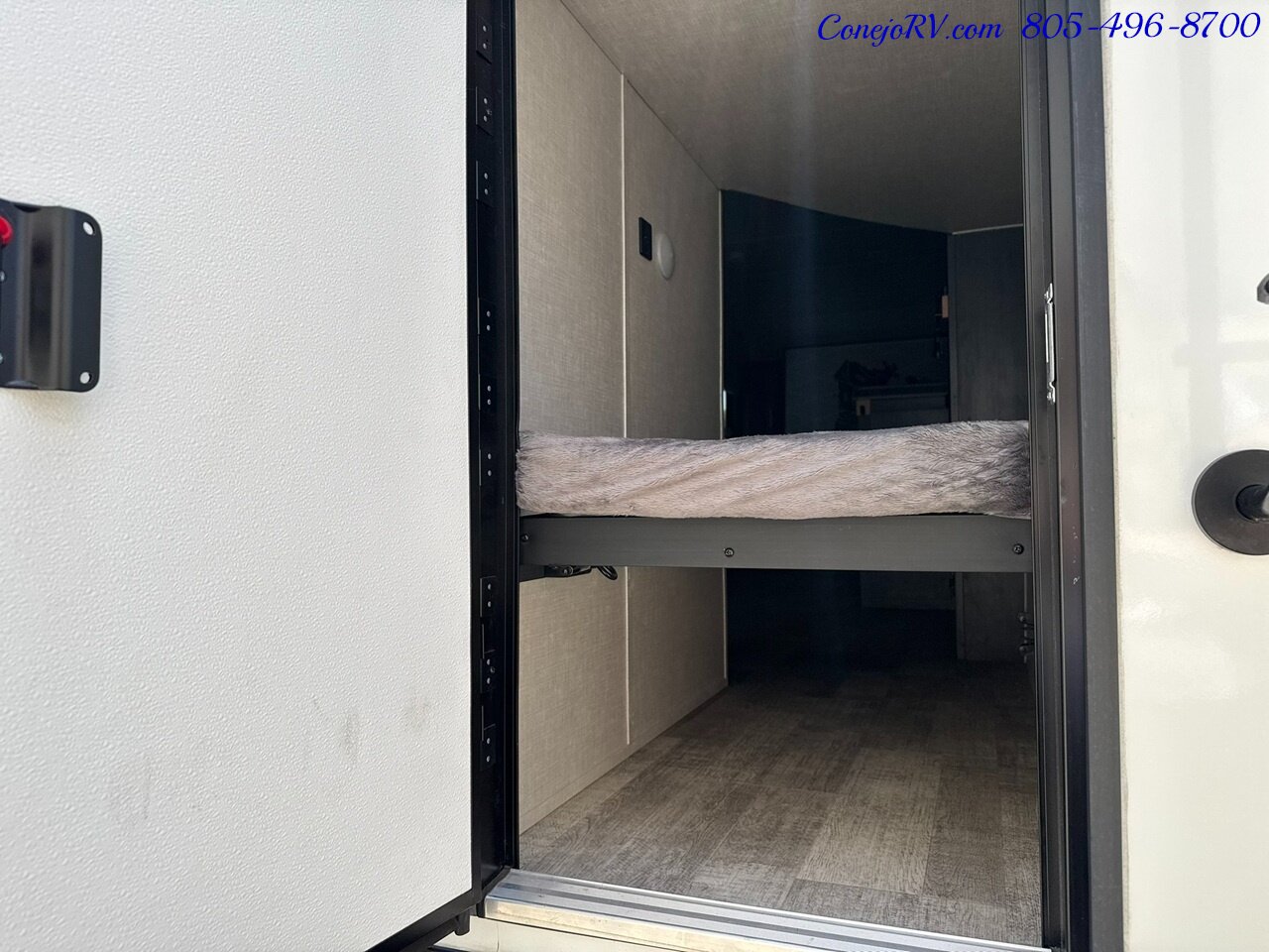 2023 Forest River R-POD RP203 Slide Out Bunkhouse Murphy Bed Full Galley Travel   - Photo 37 - Thousand Oaks, CA 91360