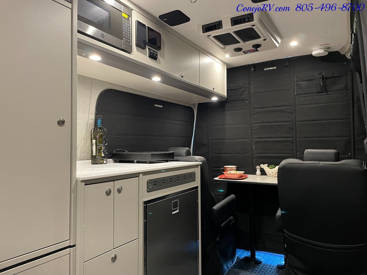 2023 OUTSIDE VAN APPROACH 170  Mercedes 170 Turbo Diesel Seats & Sleeps 4 *NEW MARKET BASED PRICING* - Photo 34 - Thousand Oaks, CA 91360