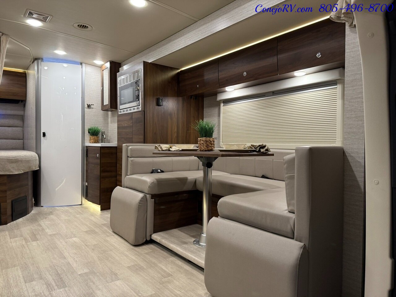 2022 Winnebago View 24J Slide-Out Horseshoe Dinette Mercedes Turbo Diesel 11K Miles - Photo 6 - Thousand Oaks, CA 91360