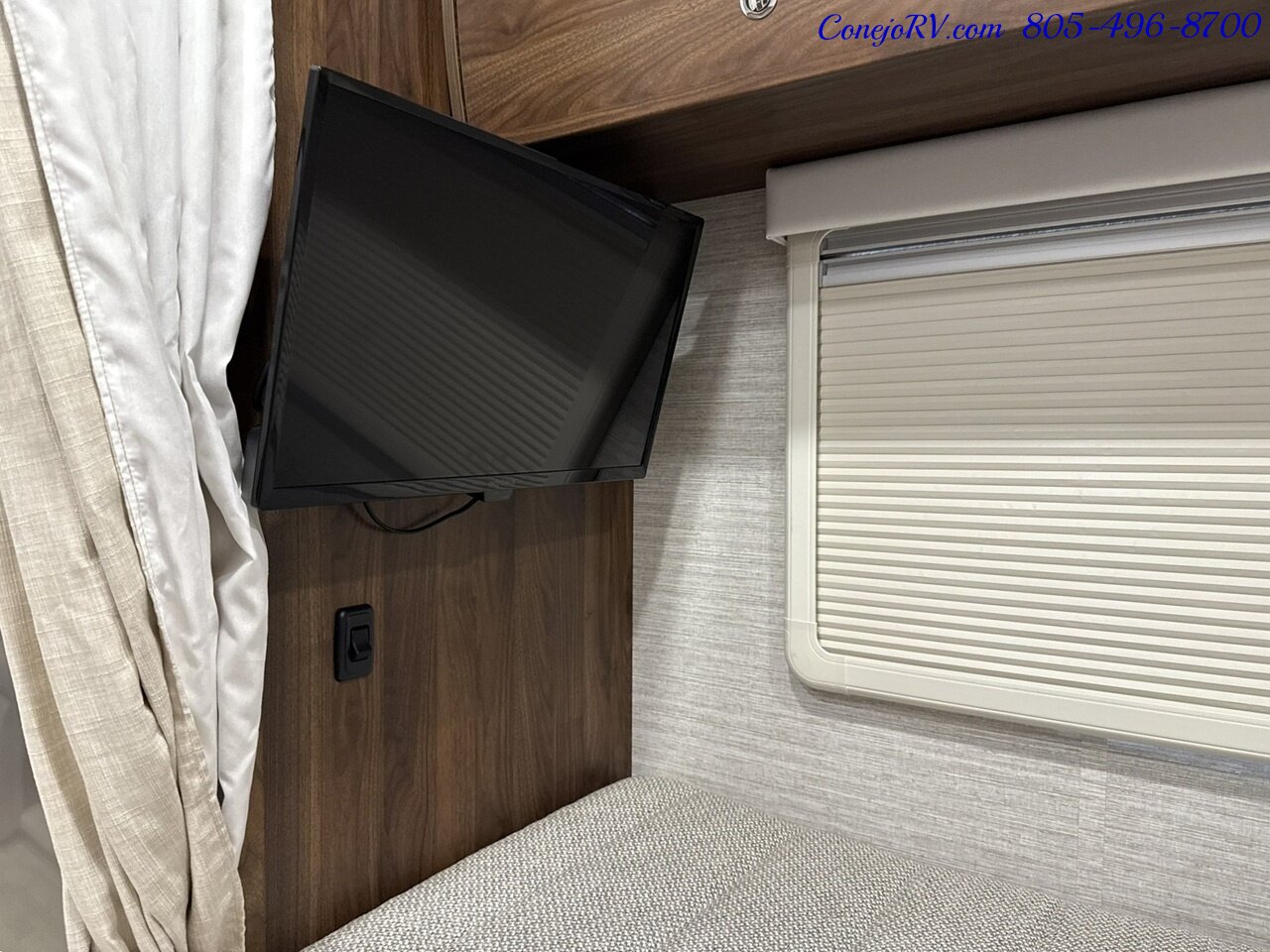 2022 Winnebago View 24J Slide-Out Horseshoe Dinette Mercedes Turbo Diesel 11K Miles - Photo 23 - Thousand Oaks, CA 91360