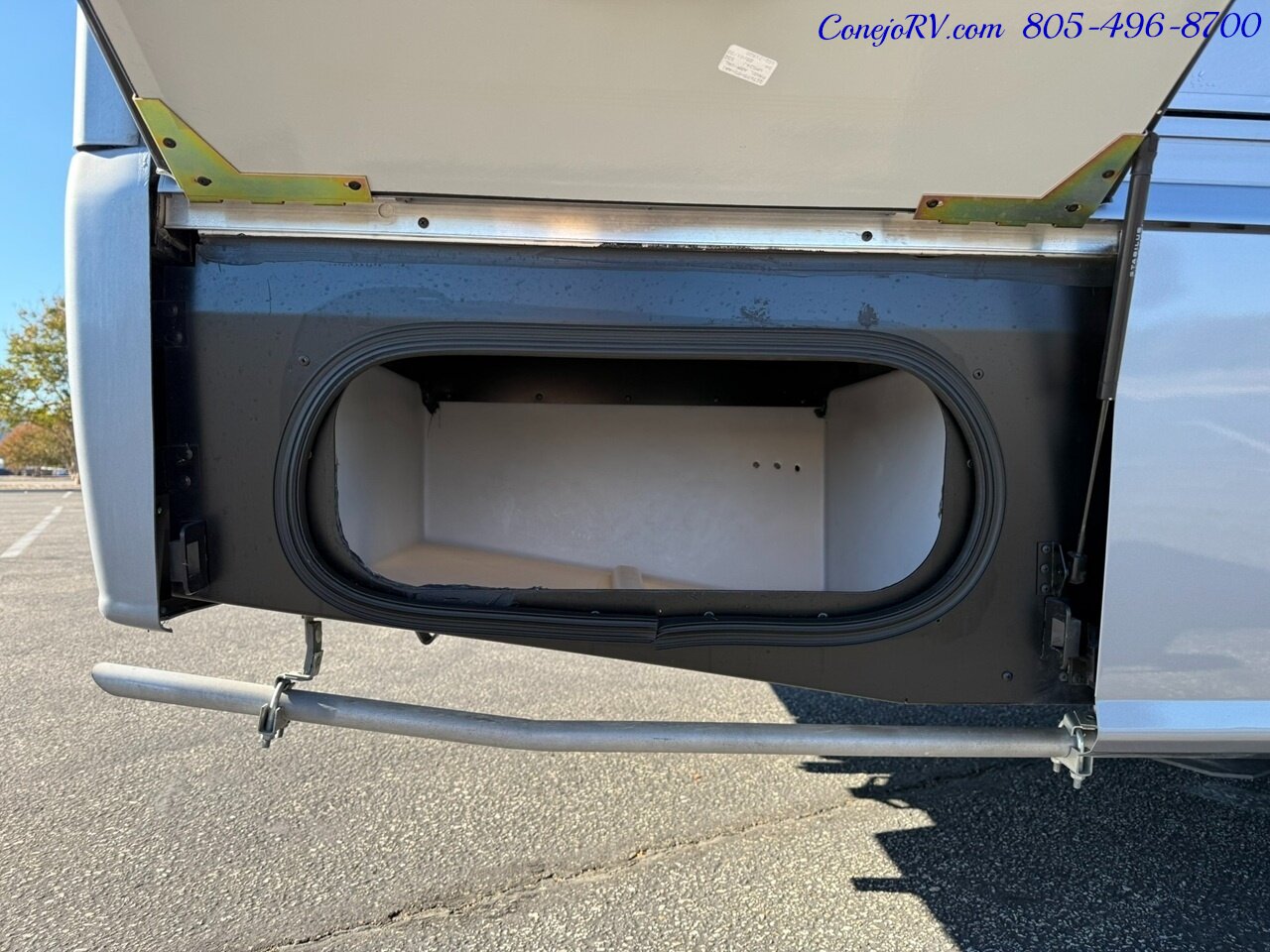 2022 Winnebago View 24J Slide-Out Horseshoe Dinette Mercedes Turbo Diesel 11K Miles - Photo 41 - Thousand Oaks, CA 91360