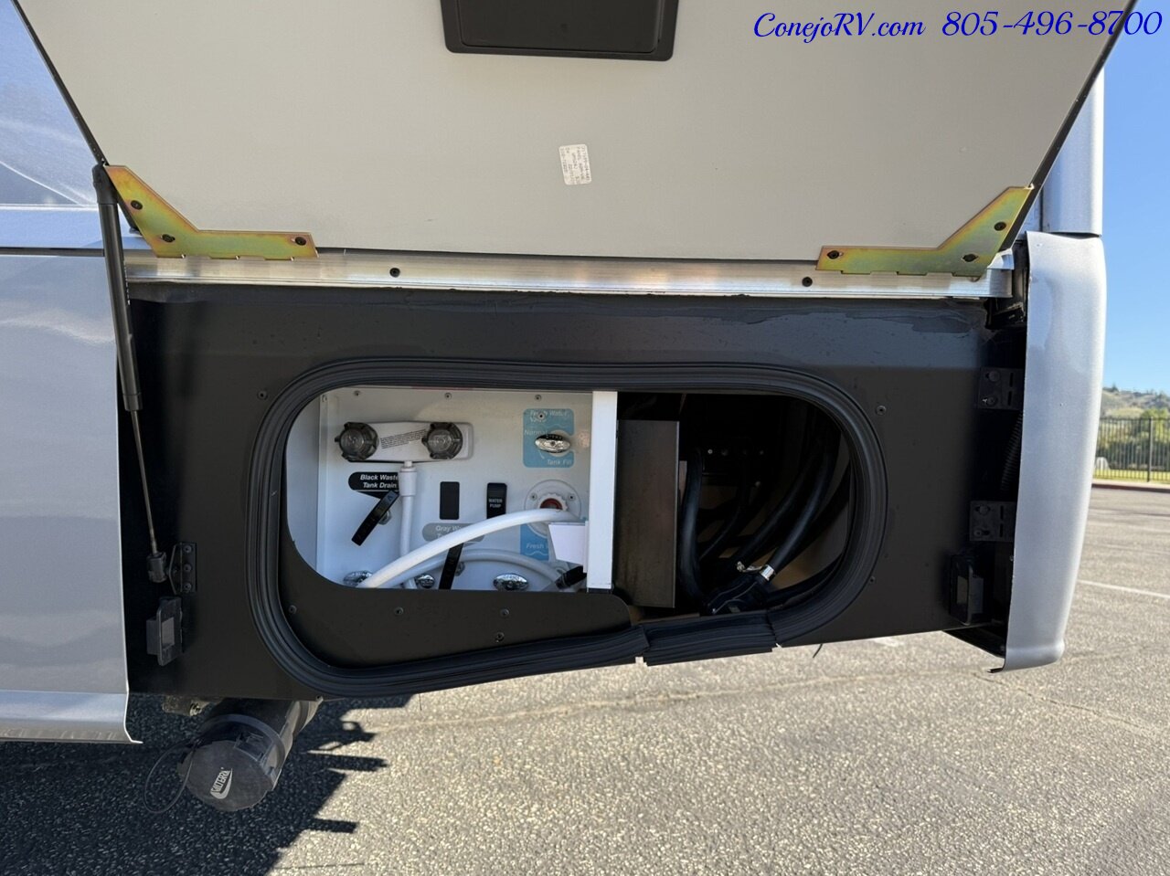 2022 Winnebago View 24J Slide-Out Horseshoe Dinette Mercedes Turbo Diesel 11K Miles - Photo 42 - Thousand Oaks, CA 91360