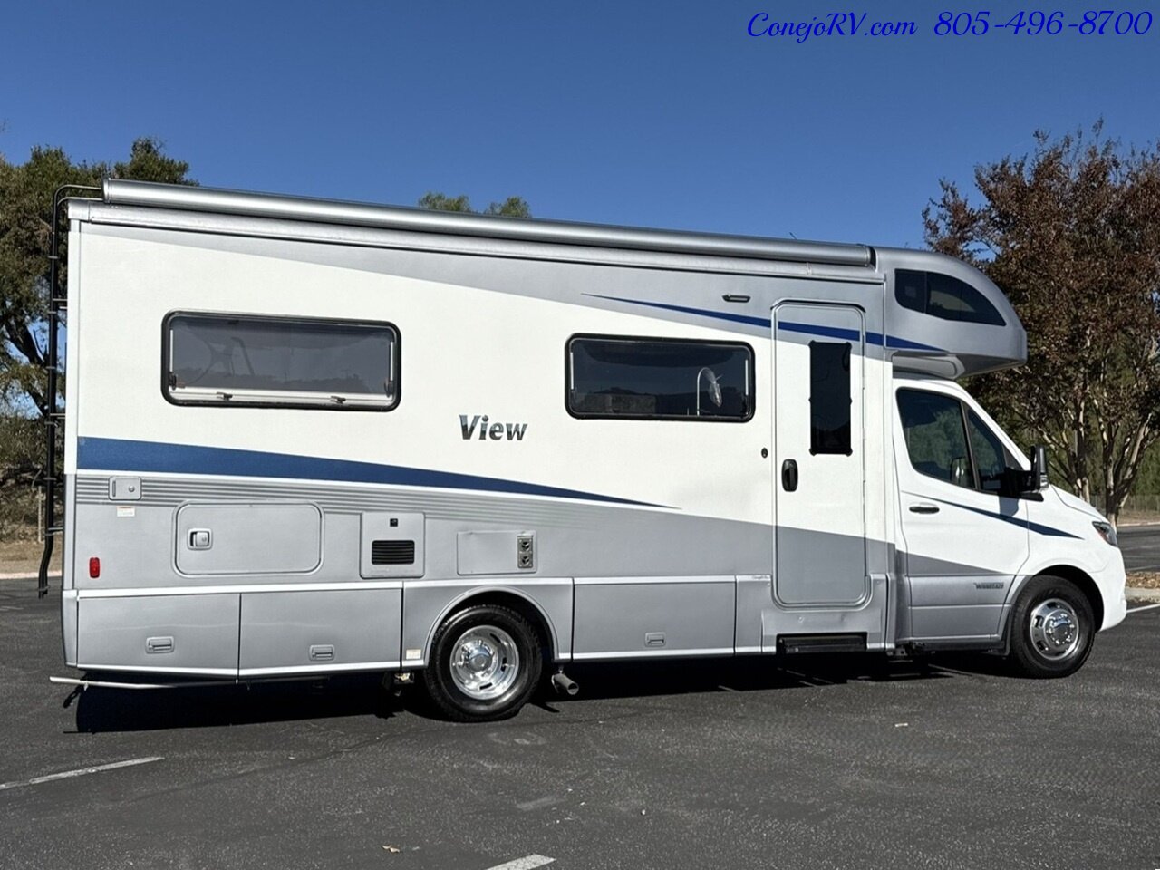 2022 Winnebago View 24J Slide-Out Horseshoe Dinette Mercedes Turbo Diesel 11K Miles - Photo 4 - Thousand Oaks, CA 91360