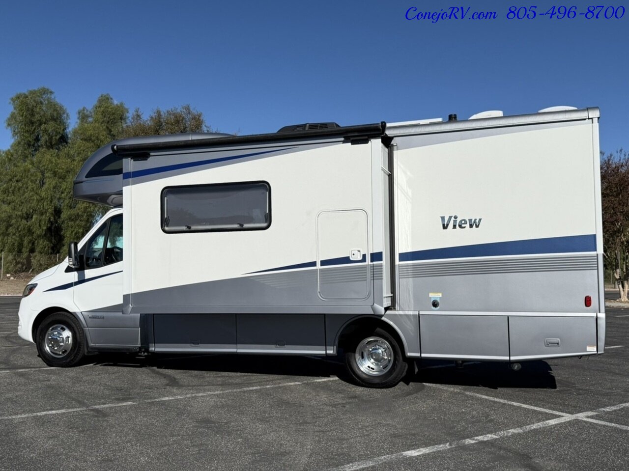 2022 Winnebago View 24J Slide-Out Horseshoe Dinette Mercedes Turbo Diesel 11K Miles - Photo 2 - Thousand Oaks, CA 91360