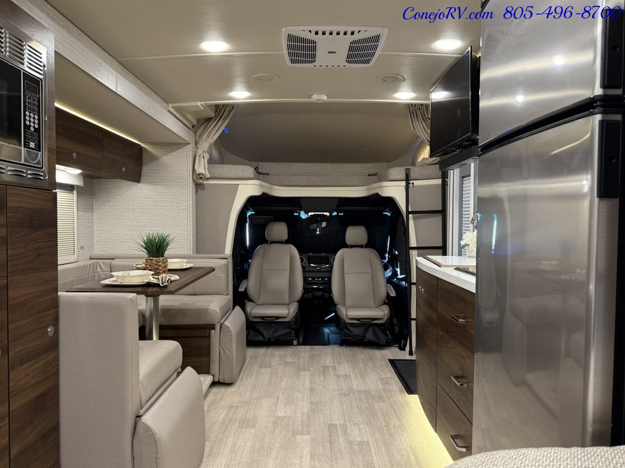 2022 Winnebago View 24J Slide-Out Horseshoe Dinette Mercedes Turbo Diesel 11K Miles - Photo 24 - Thousand Oaks, CA 91360